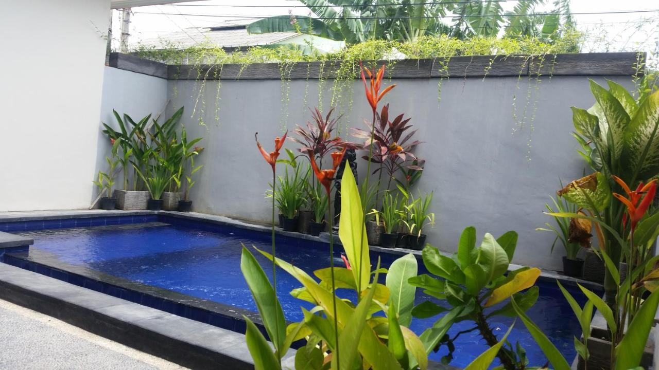 Star Bali Guest House Canggu Buitenkant foto